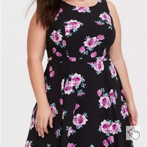 Torrid Maxi Dress 18 Floral High Neck Georgette Fabric - Picture 3 of 8